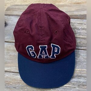 Vintage Baby Gap Child’s 2XL/3XL‎ 24-36 months Two Tone Logo Cap